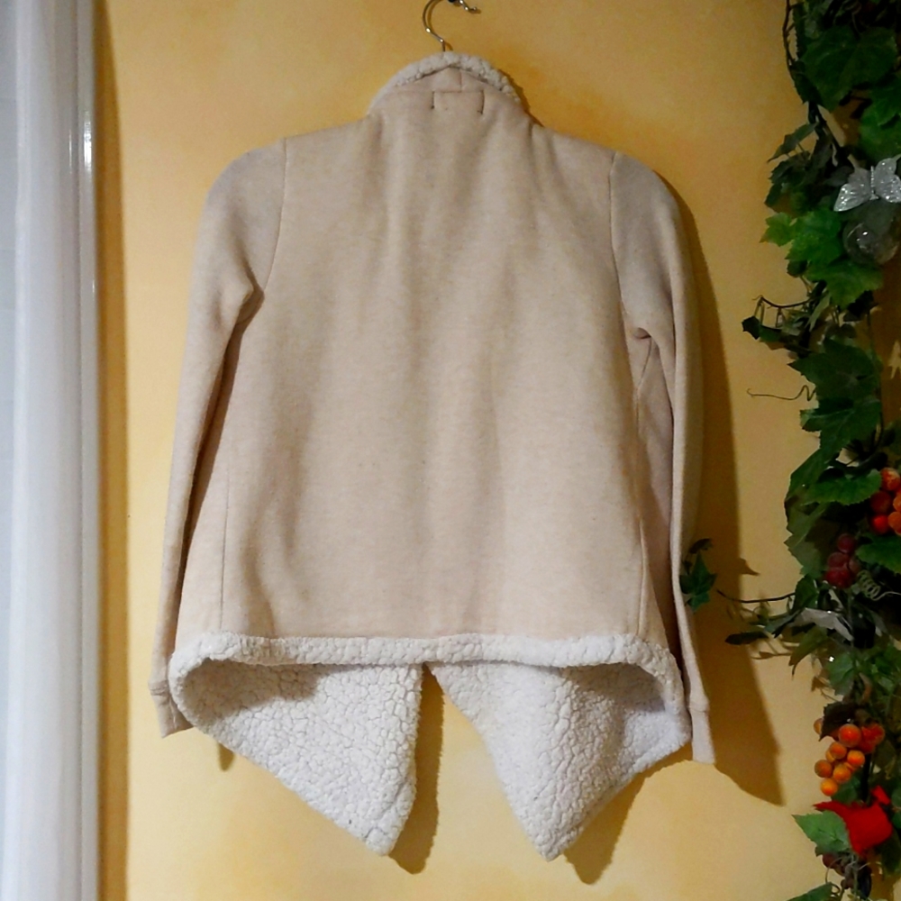 Fuzzy Cardigan - Picture 2 of 3